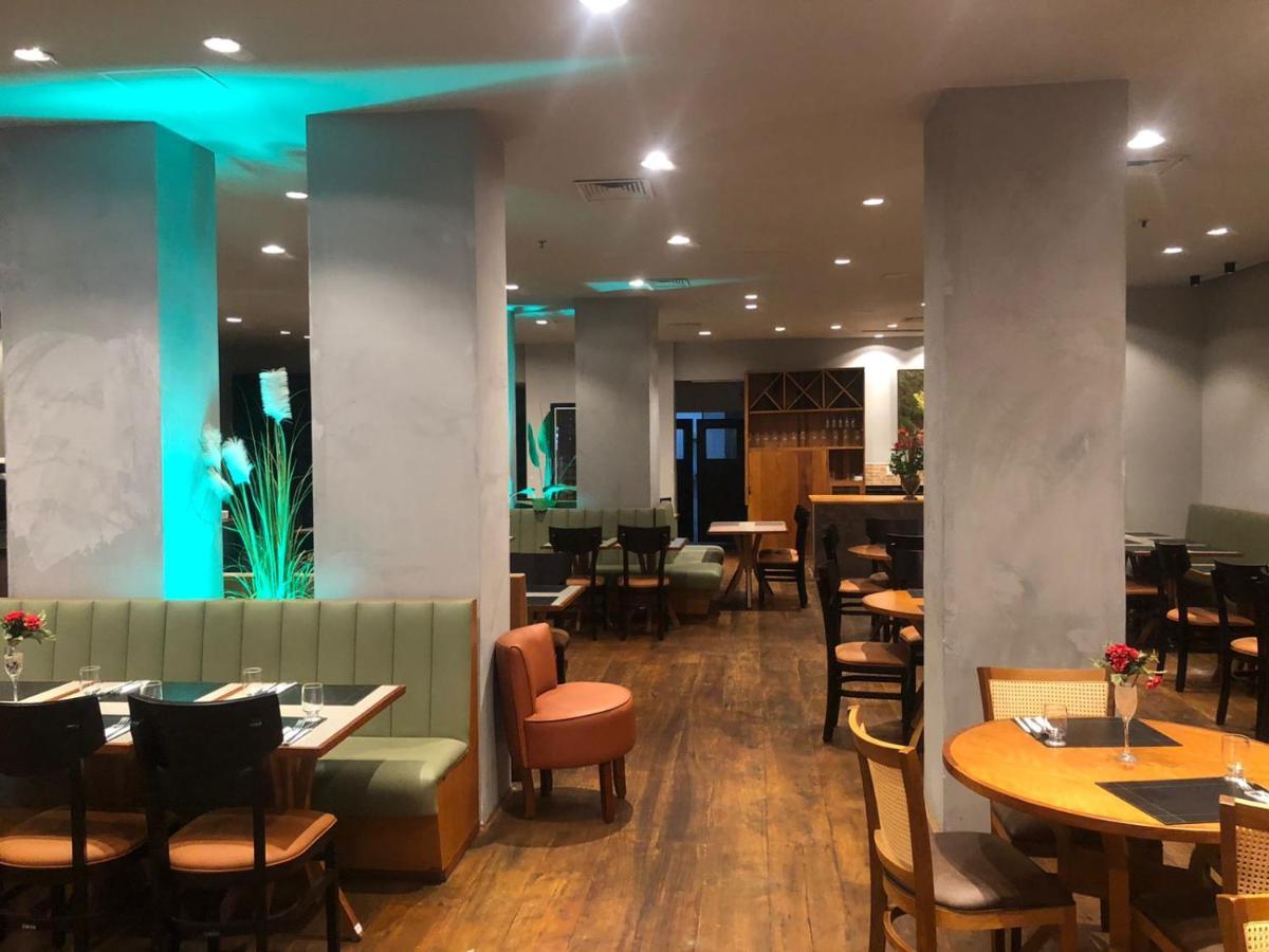 Apart-Hotel De Luxo Em Lourdes Belo Horizonte Exteriör bild